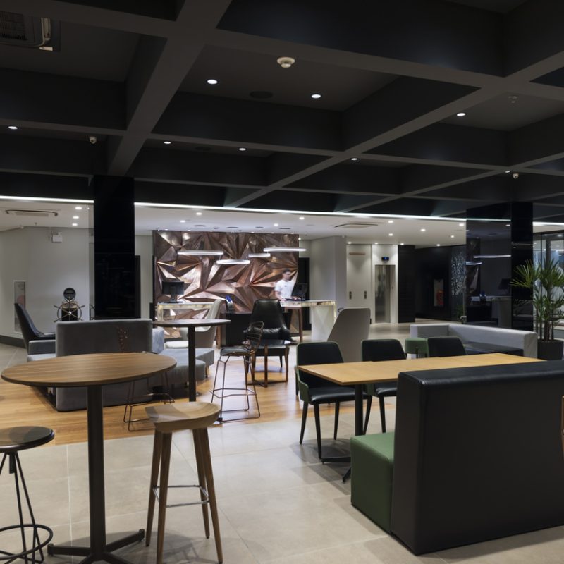 https://www.accorhotels.com/9916
