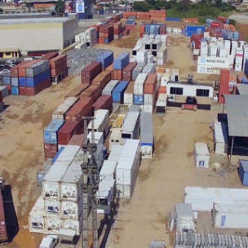 Evolution Containers e Geradores – Itajaí Convention